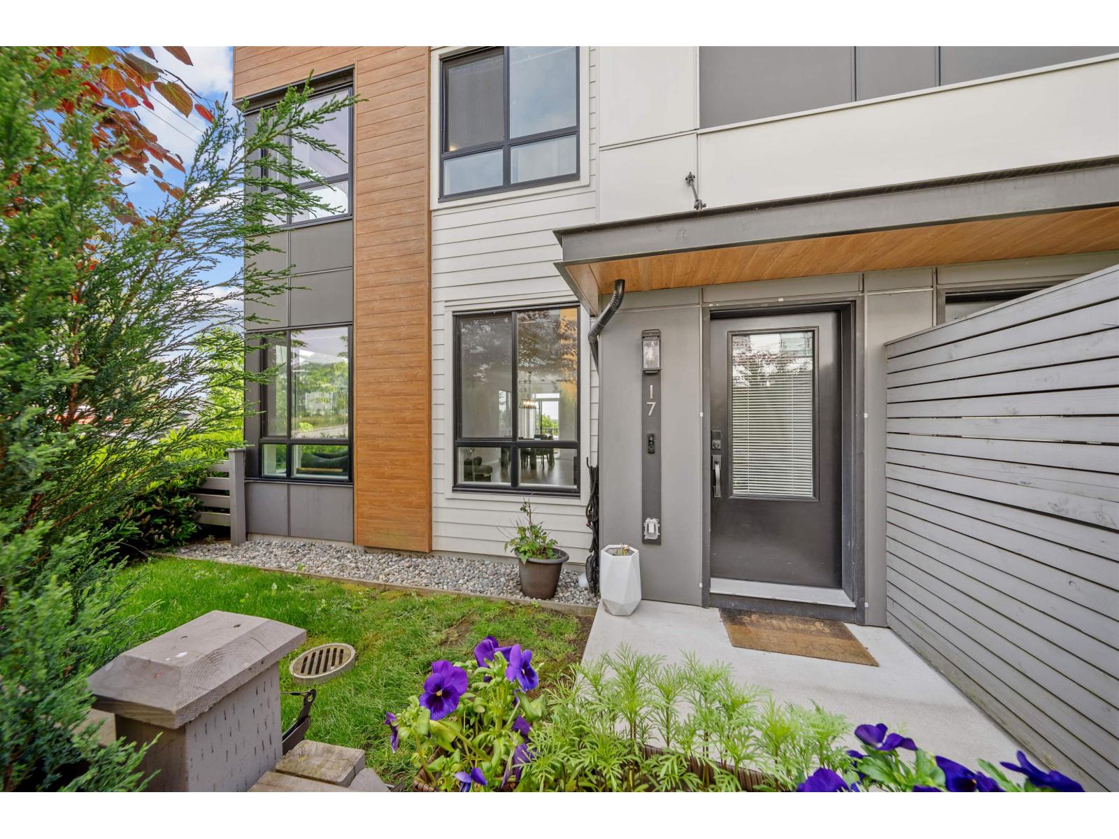 17 15151 Edmund Street, Surrey, British Columbia  V3S 0B2 - Photo 4 - R3124807