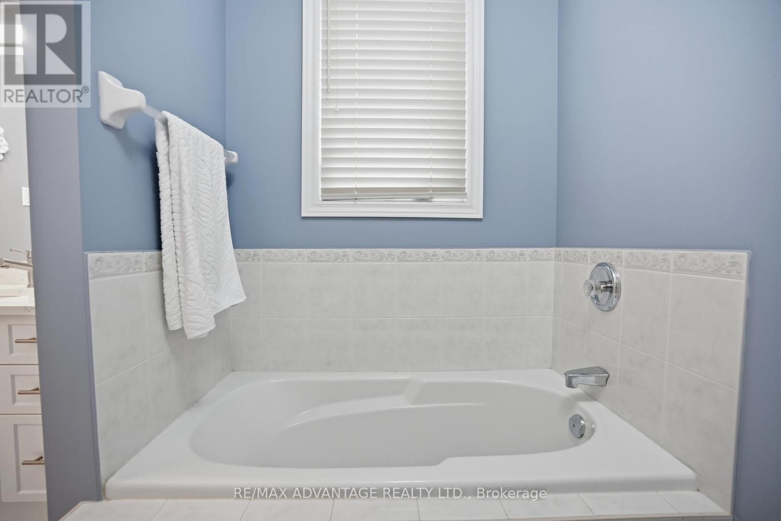 993 Gabor Street, London South, Ontario  N6K 4V5 - Photo 23 - X13145368