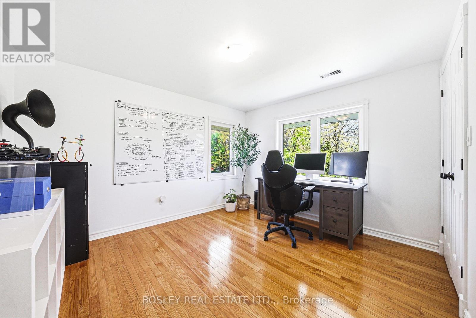 7 Rusholme Crescent, St. Catharines, Ontario  L2T 3V3 - Photo 18 - X13145102
