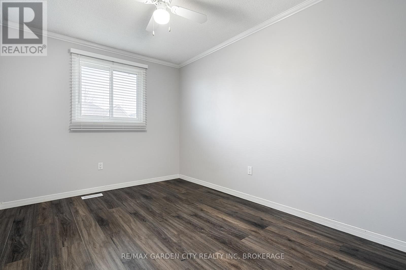 28 Fox Trail Drive, St. Catharines, Ontario  L2S 3T7 - Photo 25 - X13145348
