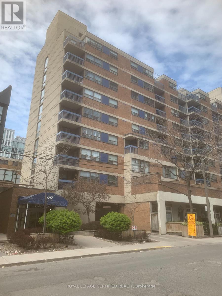 829 - 60 ST PATRICK STREET, Toronto, Ontario