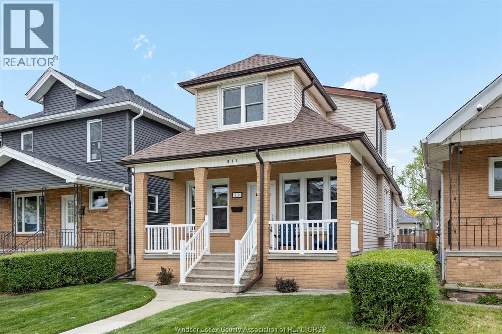 919 ELSMERE, Windsor, Ontario