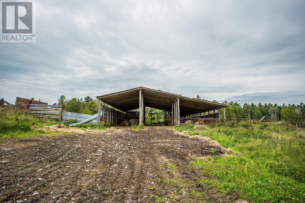 3064 Government Rd, Group 1, Township Of Tarbutt, Ontario  P0R 1E0 - Photo 32 - SM252799