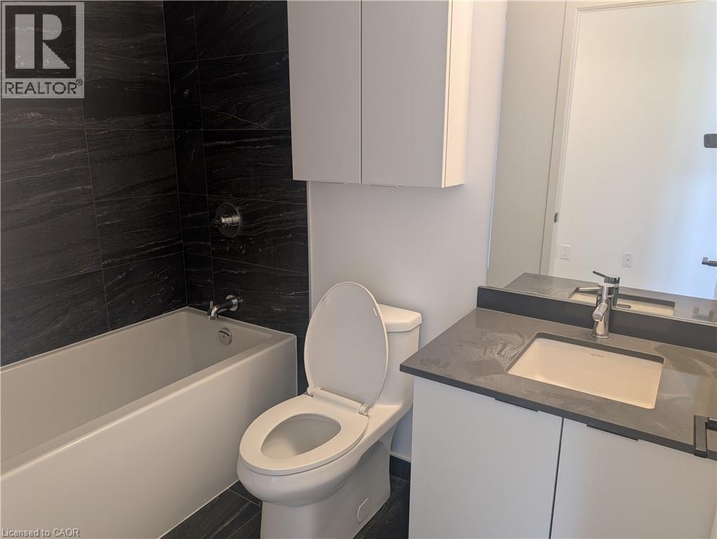 2075 Lakeshore Road Unit# 1907, Burlington, Ontario  L7R 0H3 - Photo 13 - 40831437