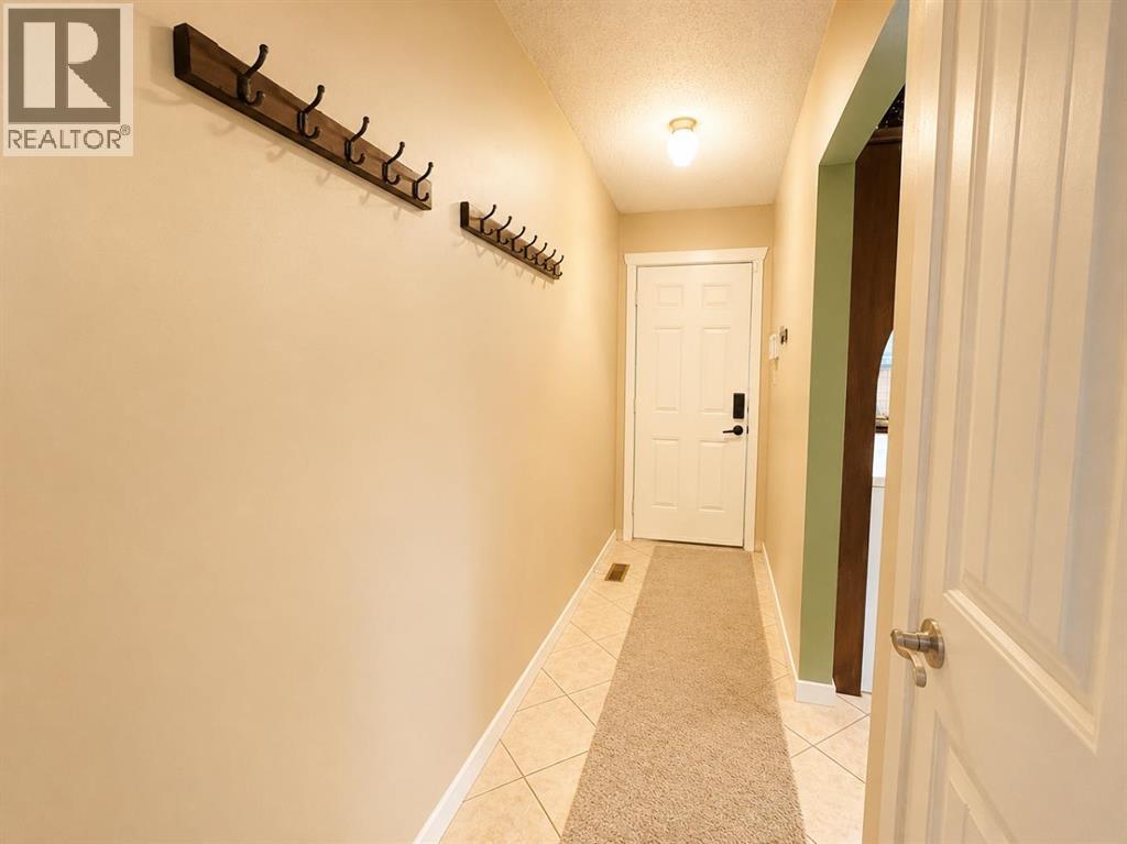 5748 55 Street, Rocky Mountain House, Alberta  T4T 1J7 - Photo 15 - A2310649