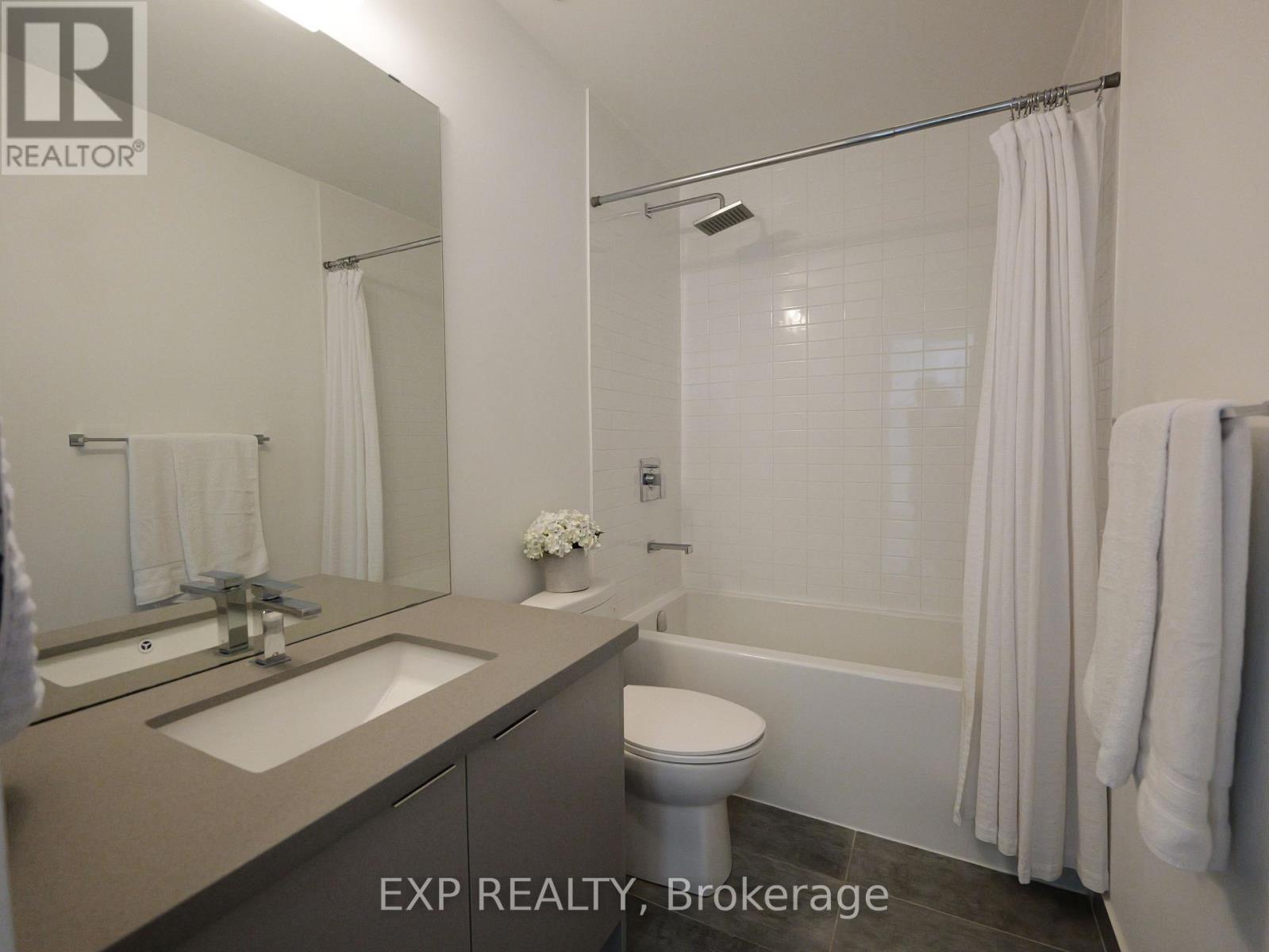 401 - 2481 Taunton Route, Oakville, Ontario  L6H 3R7 - Photo 17 - W13144922