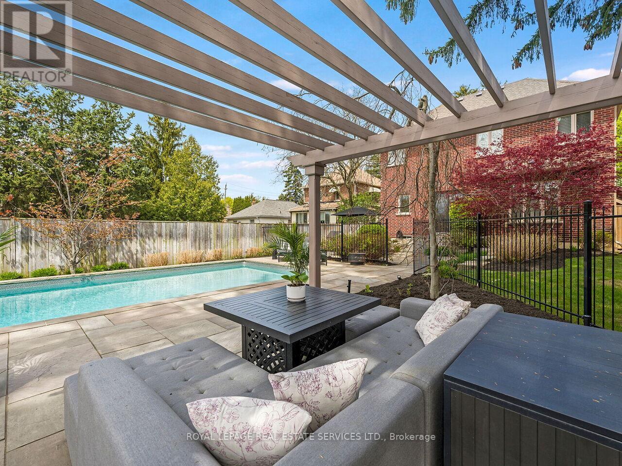 24 Jopling Avenue N, Toronto, Ontario  M9B 4E7 - Photo 42 - W13142448
