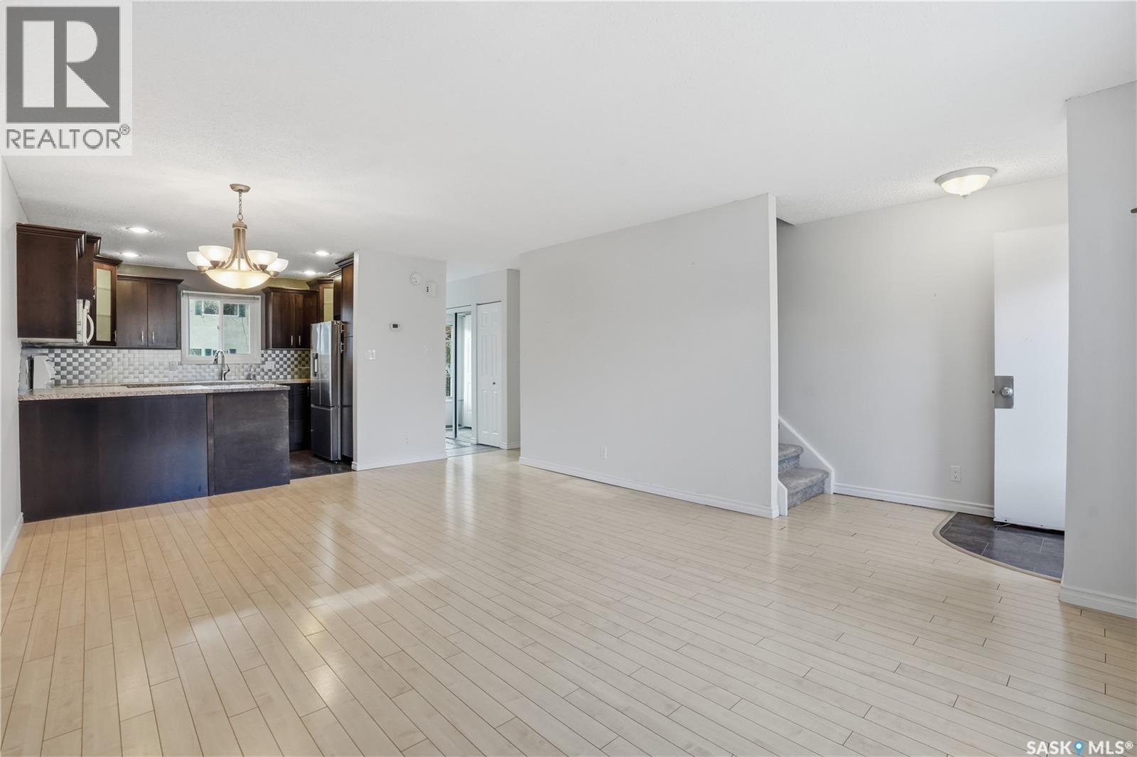 15 Killarney Way, Regina, Saskatchewan  S4S 6V8 - Photo 7 - SK035103