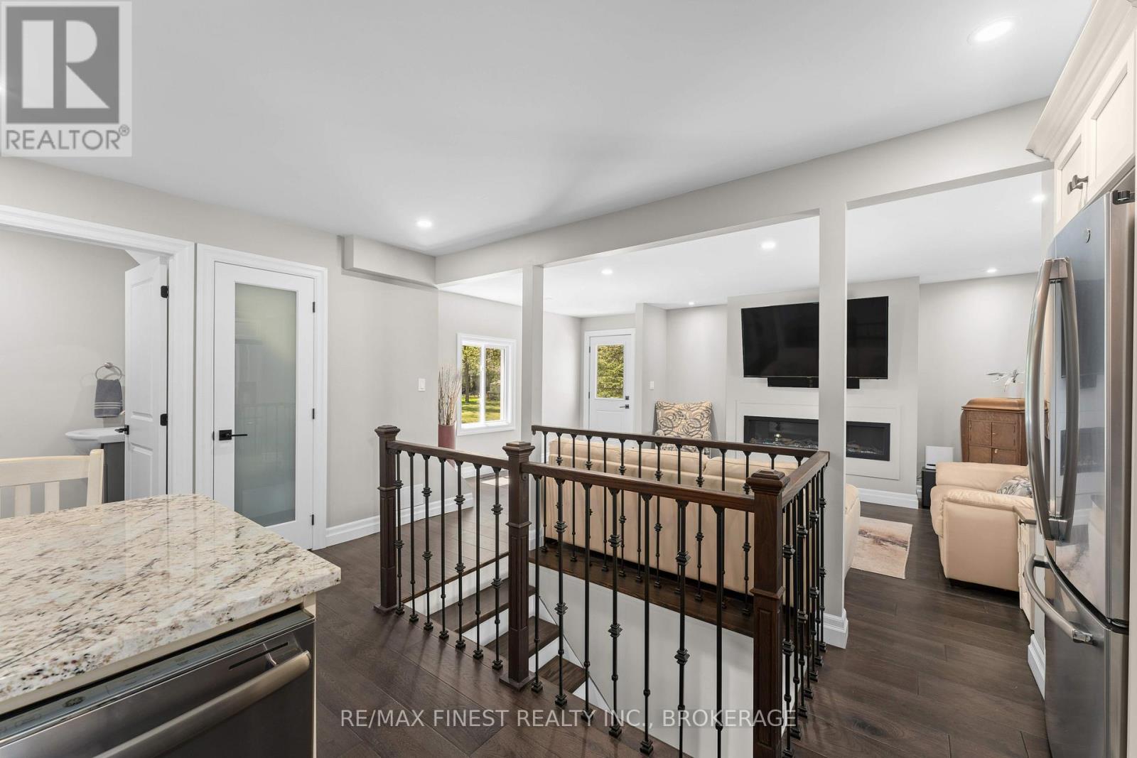 401 Dundas Street W, Greater Napanee, Ontario  K7R 2B8 - Photo 13 - X13145322