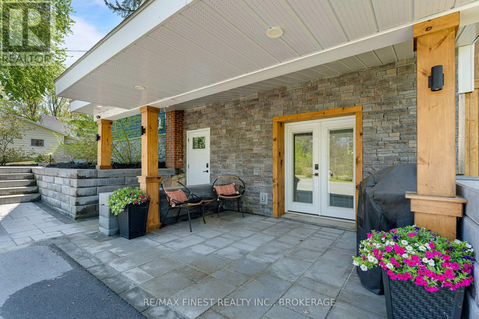 401 Dundas Street W, Greater Napanee, Ontario  K7R 2B8 - Photo 6 - X13145322