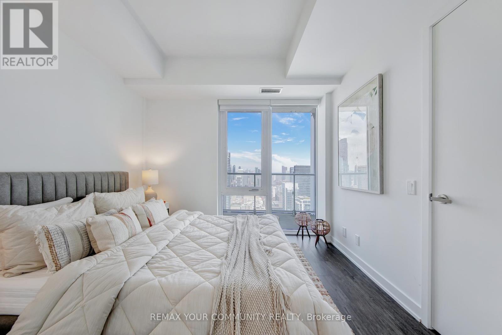 5012 - 88 Queen St. East Street, Toronto, Ontario M5C 0B6 - Photo 16 - C13136936