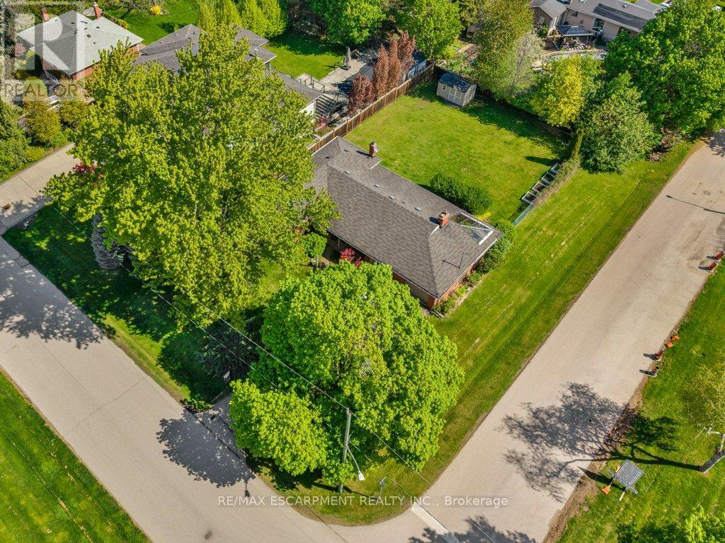 345 Sandlewood Road, Oakville, Ontario  L6L 3S1 - Photo 42 - W12976824