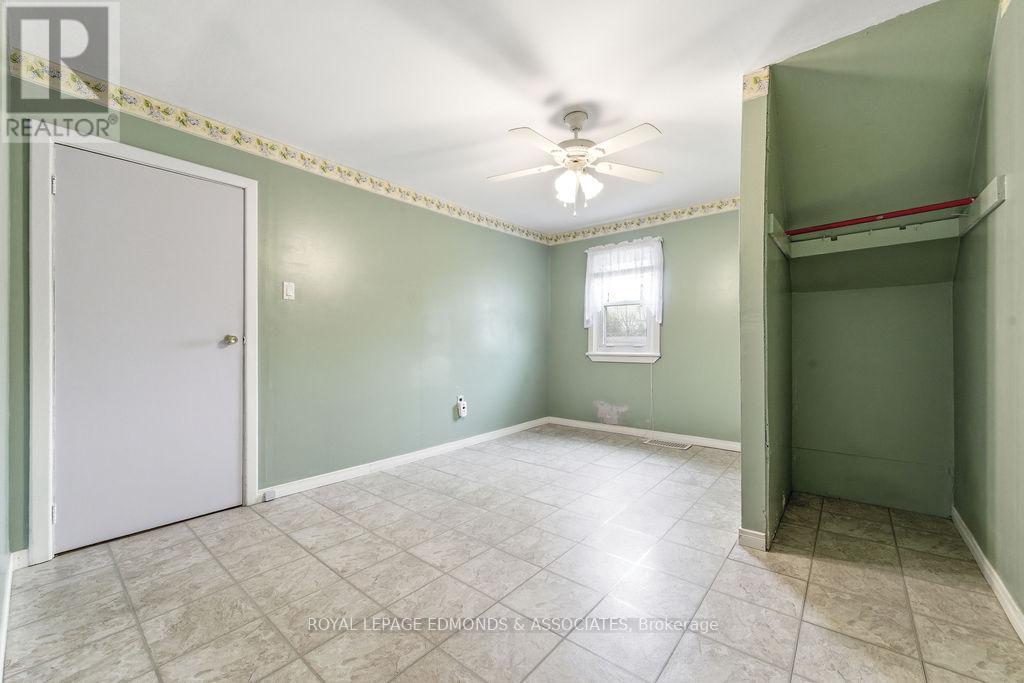 40 Church Street, Laurentian Hills, Ontario  K0J 1J0 - Photo 21 - X13145346
