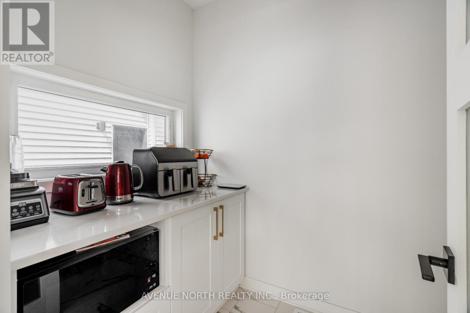 166 Crevasse Road, Ottawa, Ontario  K1W 0R1 - Photo 11 - X13145282