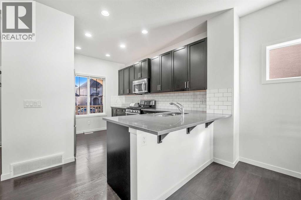432 Marquis Heights SE, Calgary, Alberta  T3M 1V1 - Photo 7 - A2308222