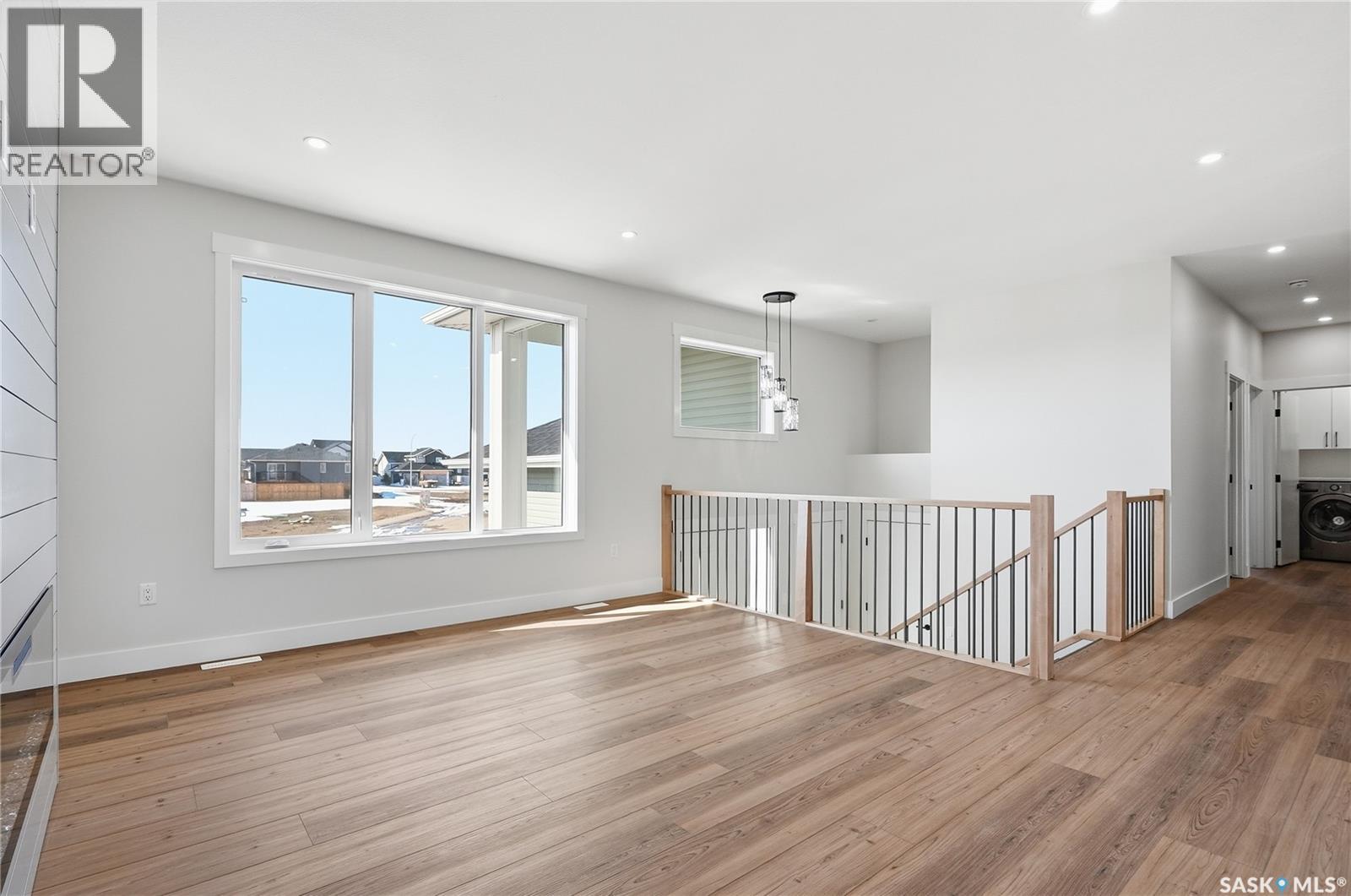 814 Ballesteros Crescent, Warman, Saskatchewan  S0K 4S3 - Photo 5 - SK036414