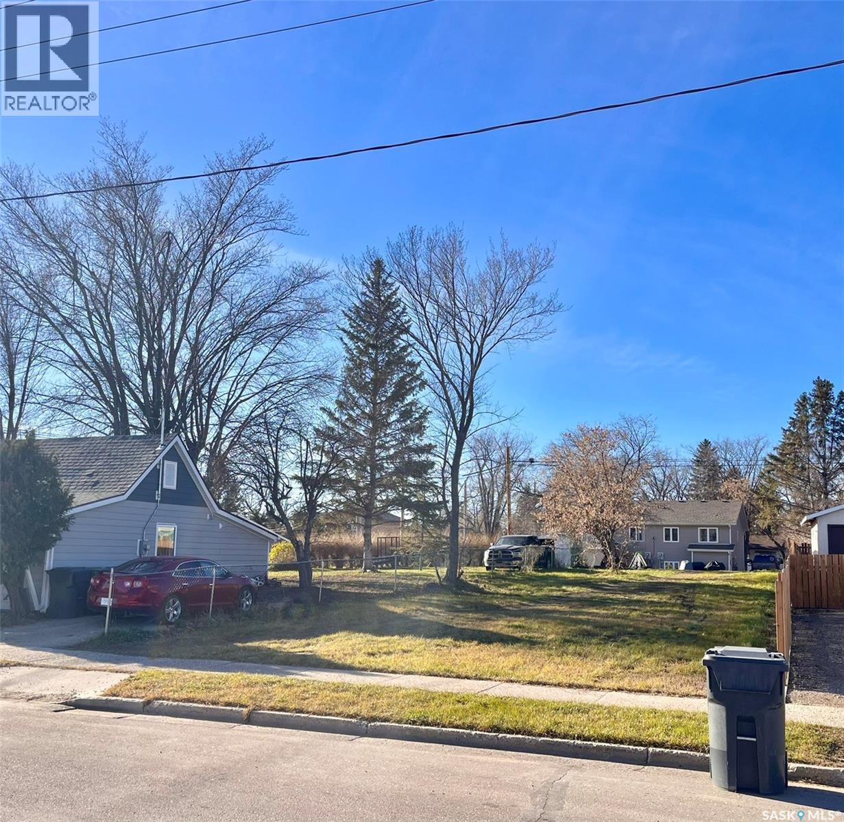 68 Victoria Avenue, Yorkton, Saskatchewan  S3N 1S8 - Photo 2 - SK036094