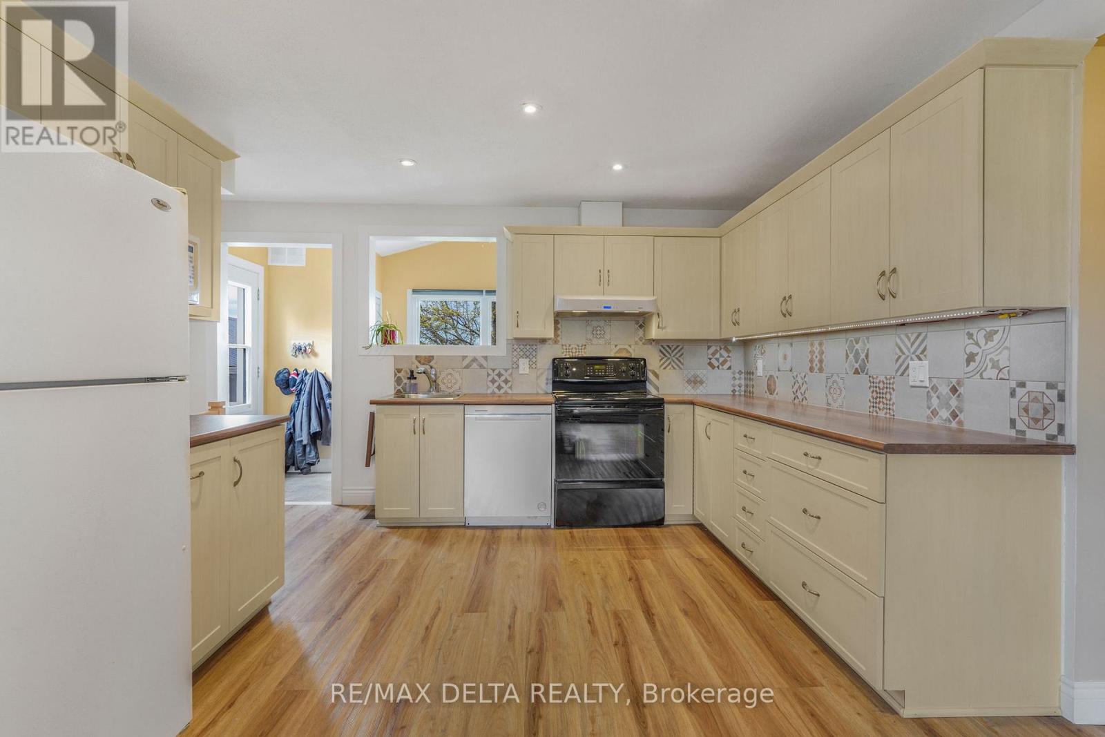 146 Jessop's Falls Road, Alfred And Plantagenet, Ontario  K0B 1L0 - Photo 15 - X13104098