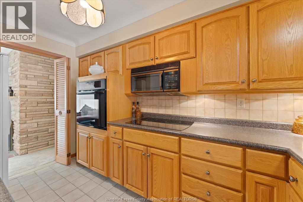 2360 Leonard Road, Windsor, Ontario N8W 4L7 - Photo 8 - 26011470