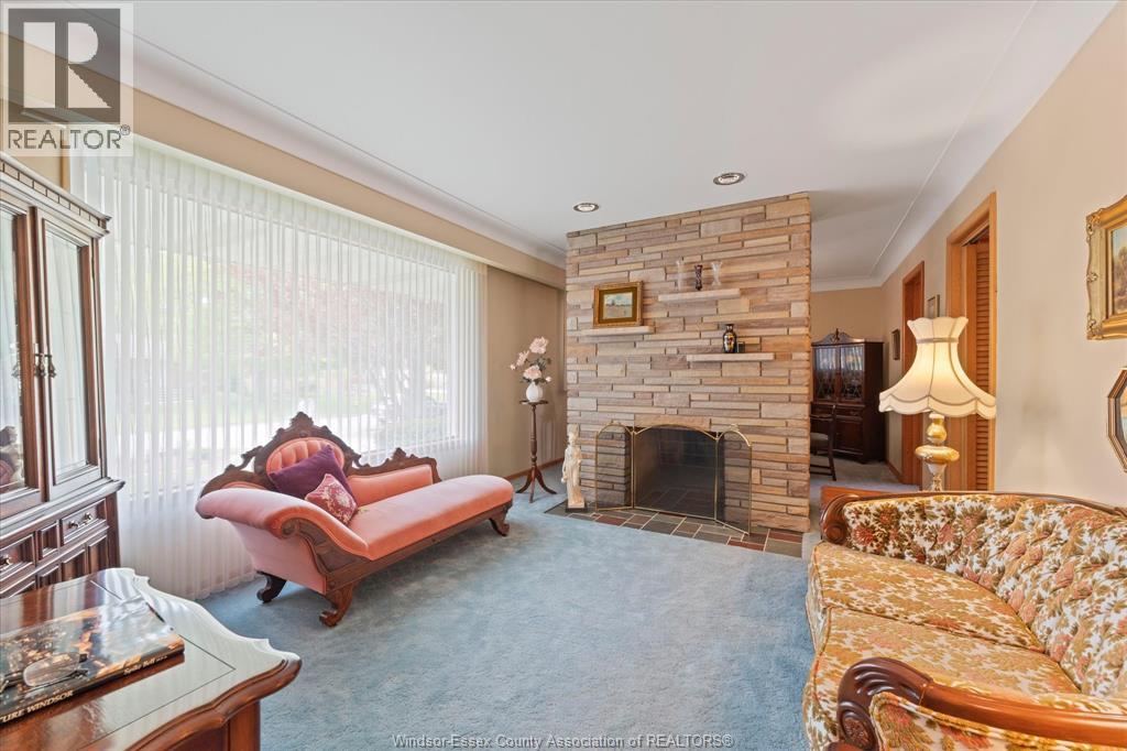 2360 Leonard Road, Windsor, Ontario N8W 4L7 - Photo 4 - 26011470