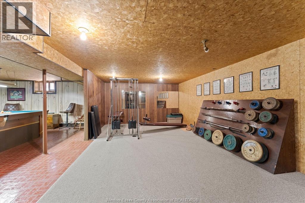 2360 Leonard Road, Windsor, Ontario N8W 4L7 - Photo 33 - 26011470