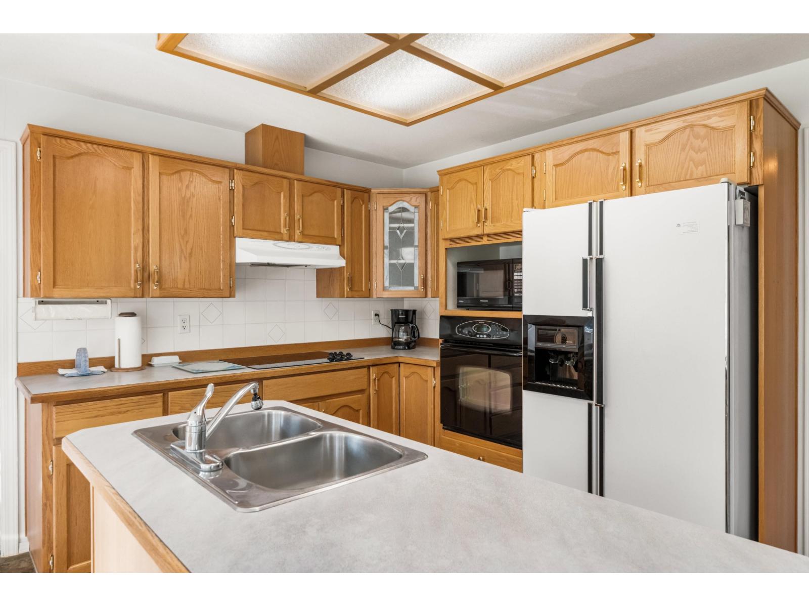 8094 164a Street, Surrey, British Columbia V4N 0H7 - Photo 12 - R3124799