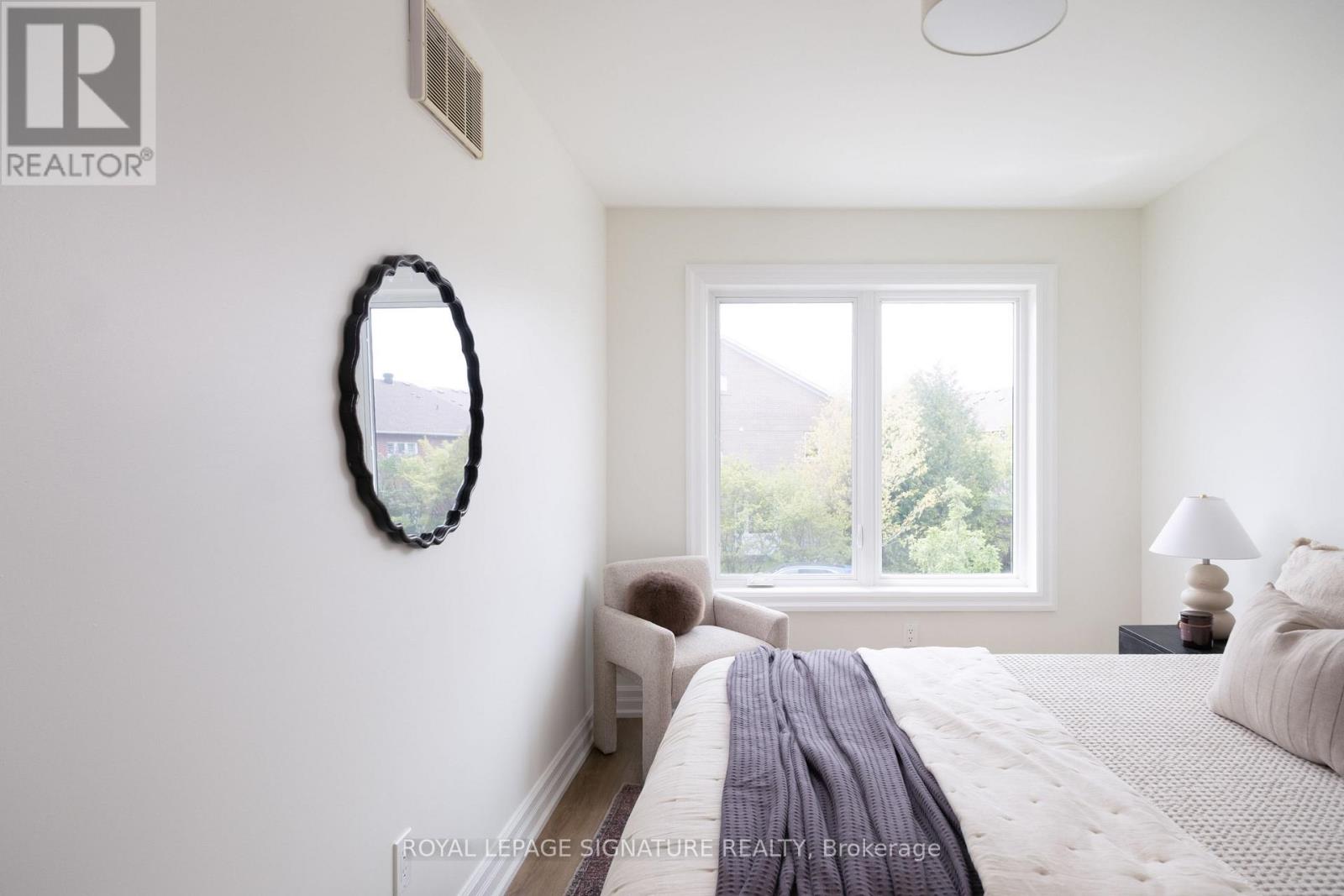 98 Dallimore Circle, Toronto, Ontario  M3C 4C5 - Photo 30 - C13145064