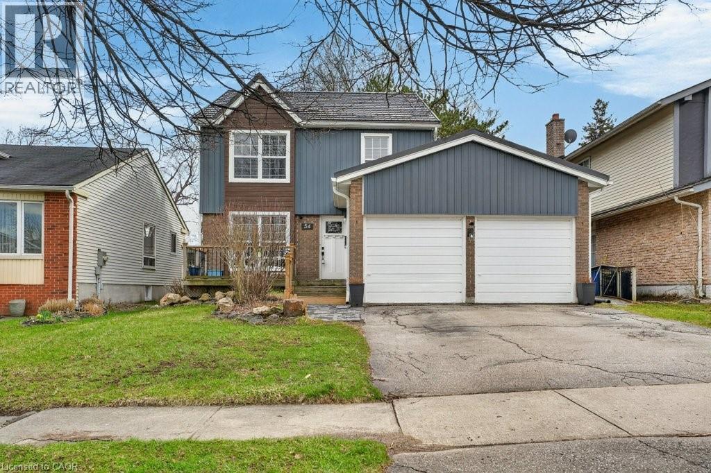 54 DEERWOOD Crescent, Kitchener, Ontario