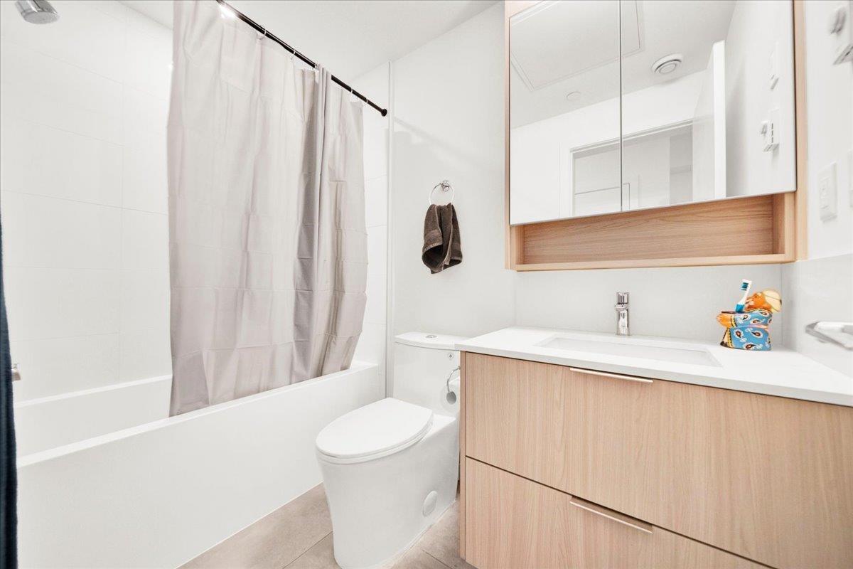 W621 10828 139a Street, Surrey, British Columbia  V3R 0H3 - Photo 14 - R3124591