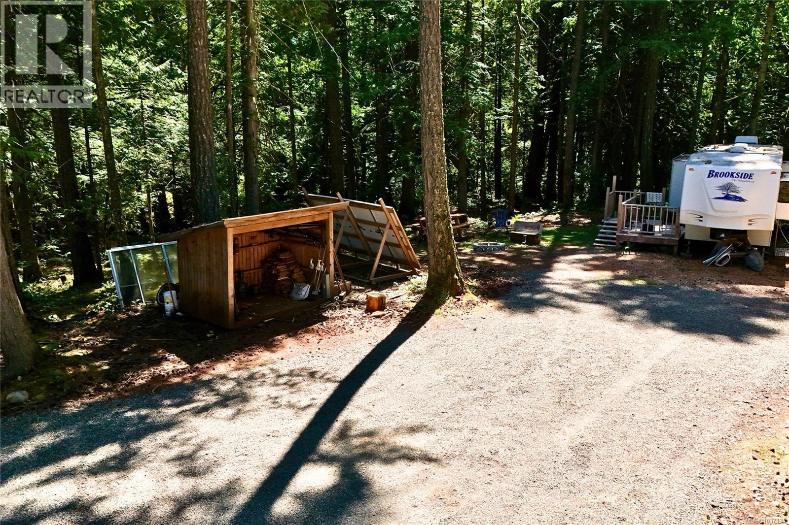 3715 Melrose Rd, Hilliers, British Columbia  V9K 1V3 - Photo 46 - 1037134