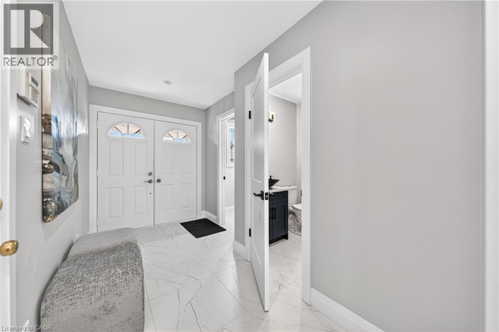 700 Karlsfeld Road, Waterloo, Ontario  N2T 2W4 - Photo 5 - 40831286