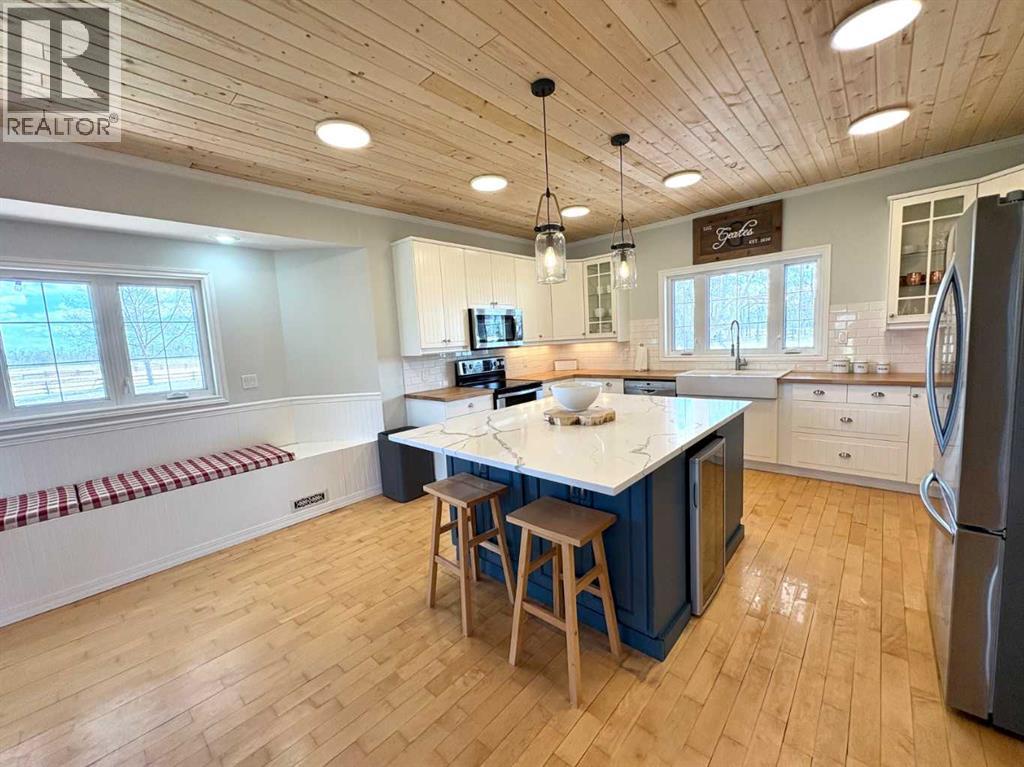 40032 Range Road 220, Rural Lacombe County, Alberta  T0B 3C0 - Photo 4 - A2308786