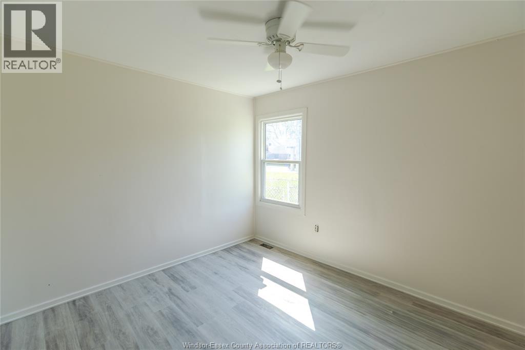 1532 Janette, Windsor, Ontario N9A 4Z0 - Photo 12 - 26011504