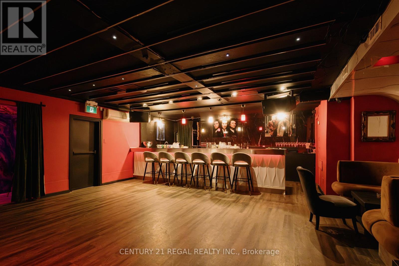 656 College Street, Toronto, Ontario  M6G 1B8 - Photo 7 - C13145370