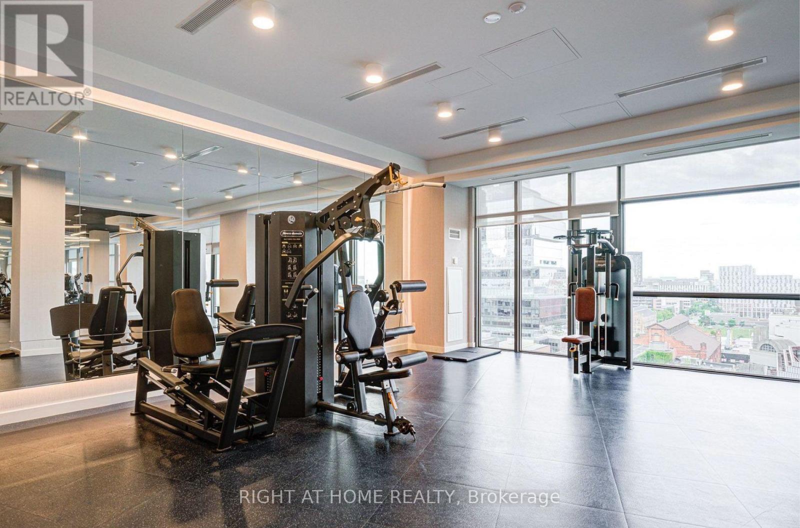 2815 E - 70 Princess Street, Toronto, Ontario  M5A 0X6 - Photo 6 - C13145386