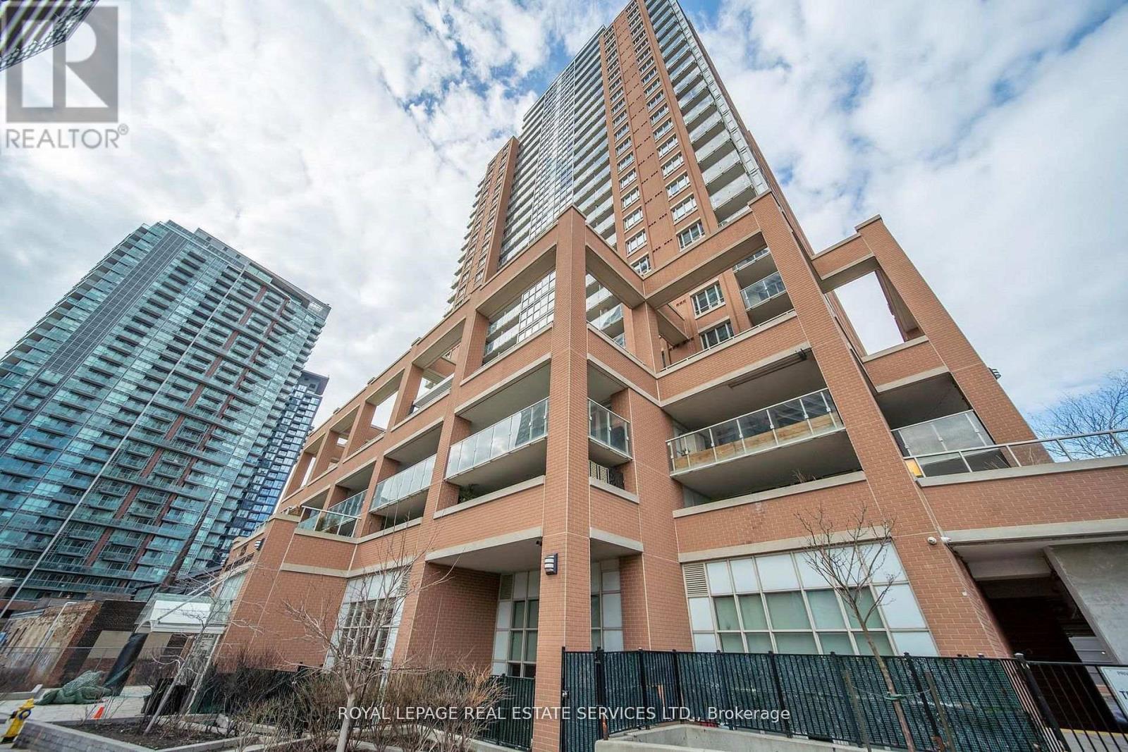 502 - 125 Western Battery Road, Toronto, Ontario  M6K 3R8 - Photo 1 - C13145396