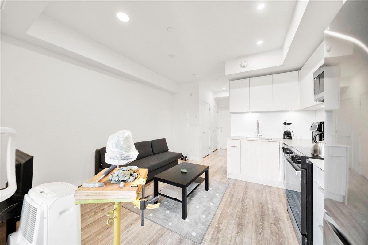 W621 10828 139a Street, Surrey, British Columbia  V3R 0H3 - Photo 7 - R3124591