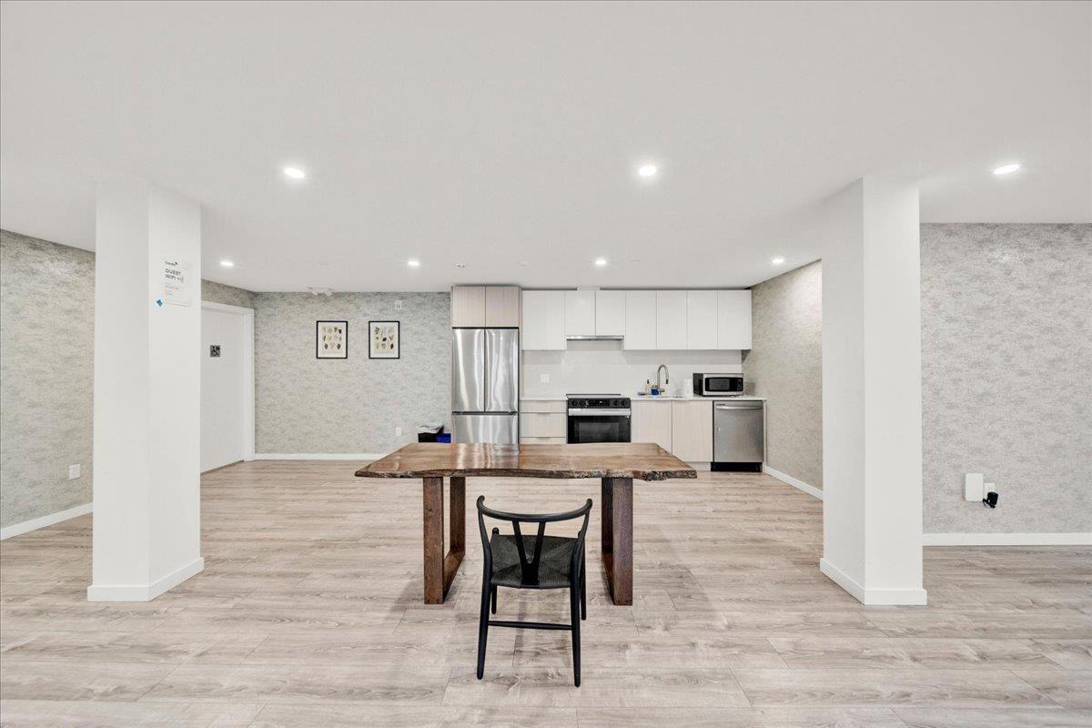 W621 10828 139a Street, Surrey, British Columbia  V3R 0H3 - Photo 12 - R3124591