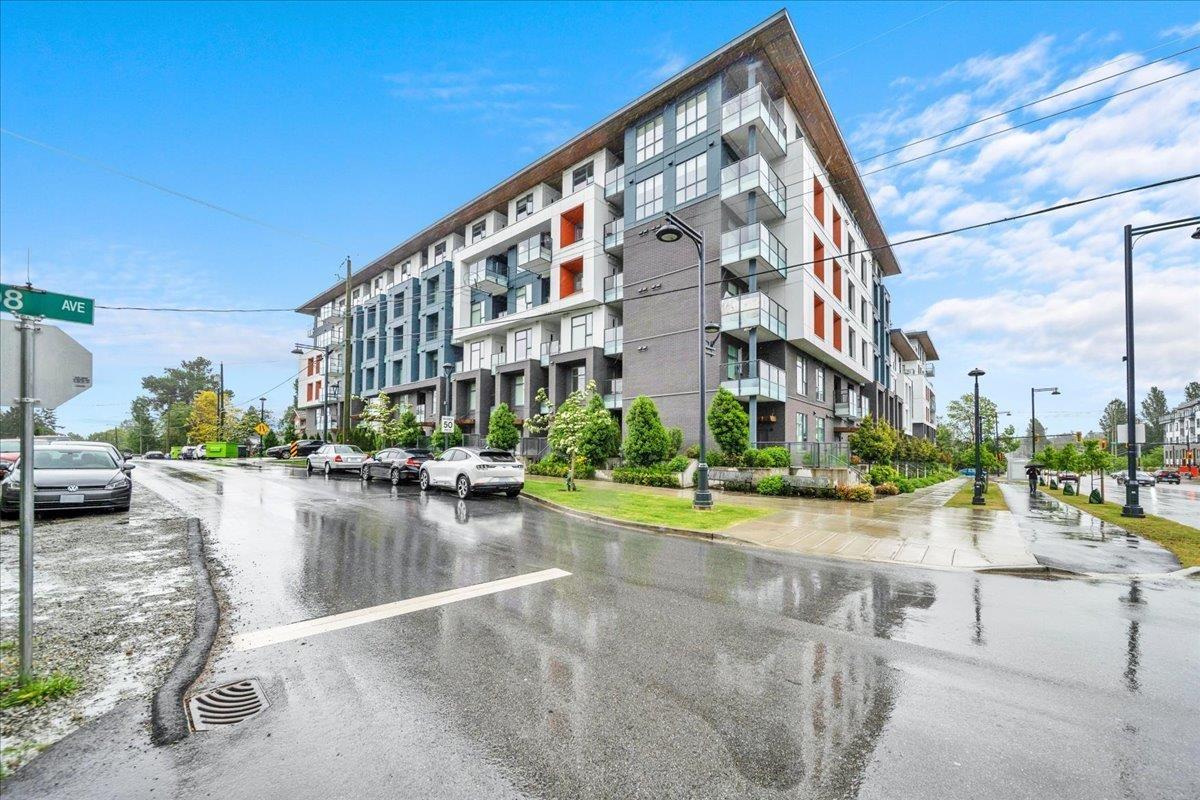 W621 10828 139a Street, Surrey, British Columbia  V3R 0H3 - Photo 1 - R3124591