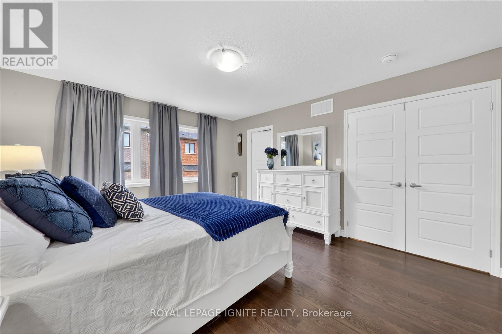 2835 Foxden Square, Pickering, Ontario  L1X 0N9 - Photo 13 - E13145238