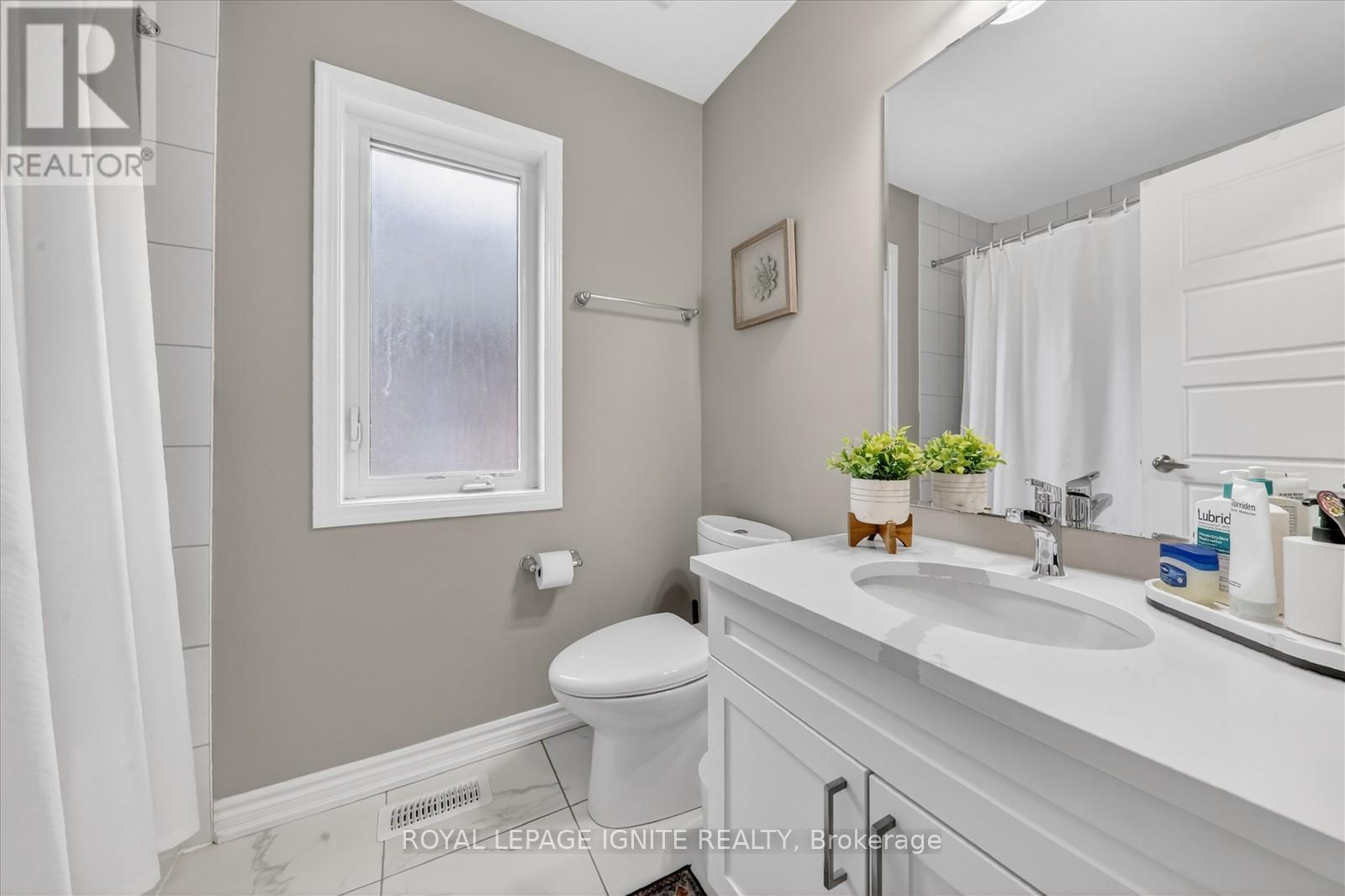 2835 Foxden Square, Pickering, Ontario  L1X 0N9 - Photo 20 - E13145238