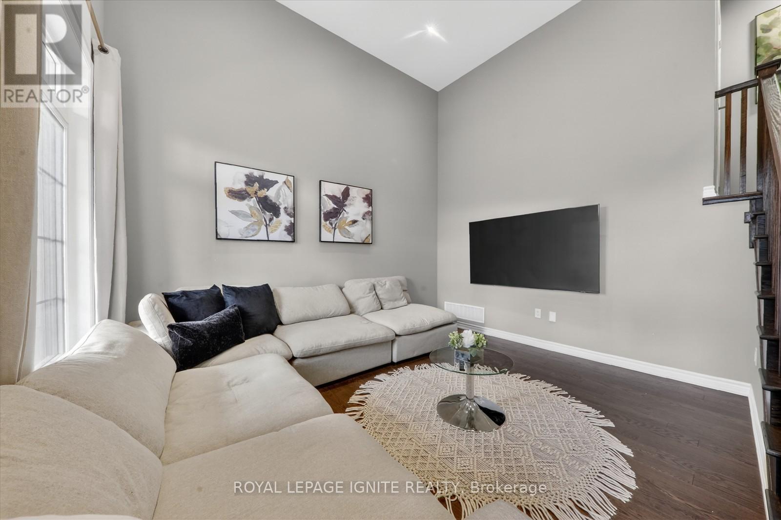 2835 Foxden Square, Pickering, Ontario  L1X 0N9 - Photo 9 - E13145238