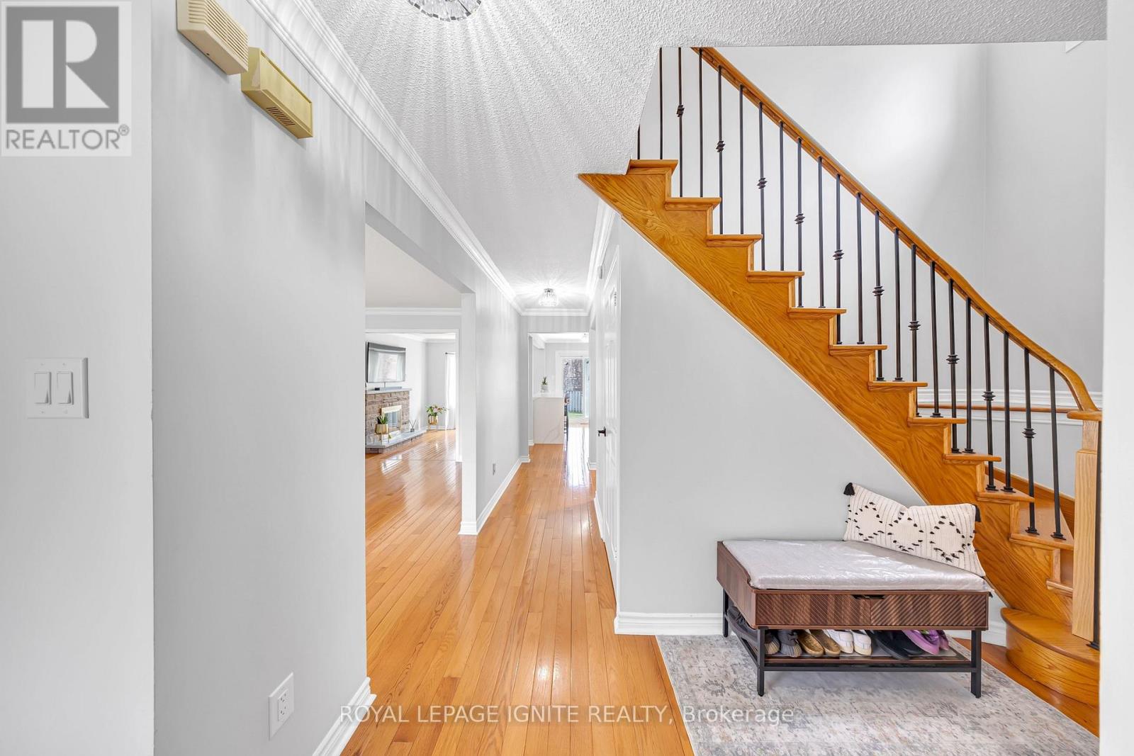 23 Shallice Court, Toronto, Ontario  M1B 4W7 - Photo 8 - E13145278
