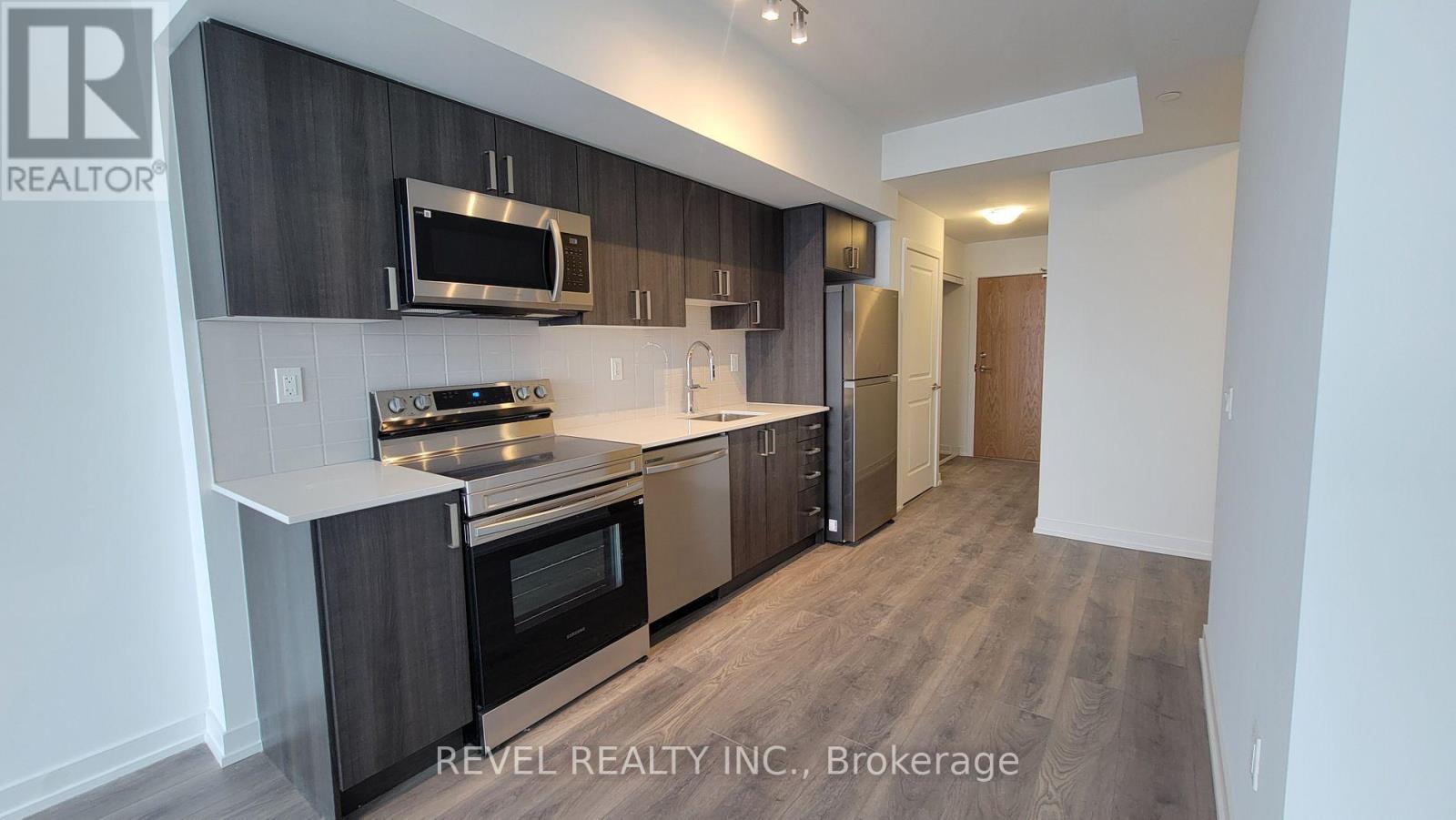 2312 - 1435 Celebration Drive, Pickering, Ontario  L1W 0C4 - Photo 2 - E13145412