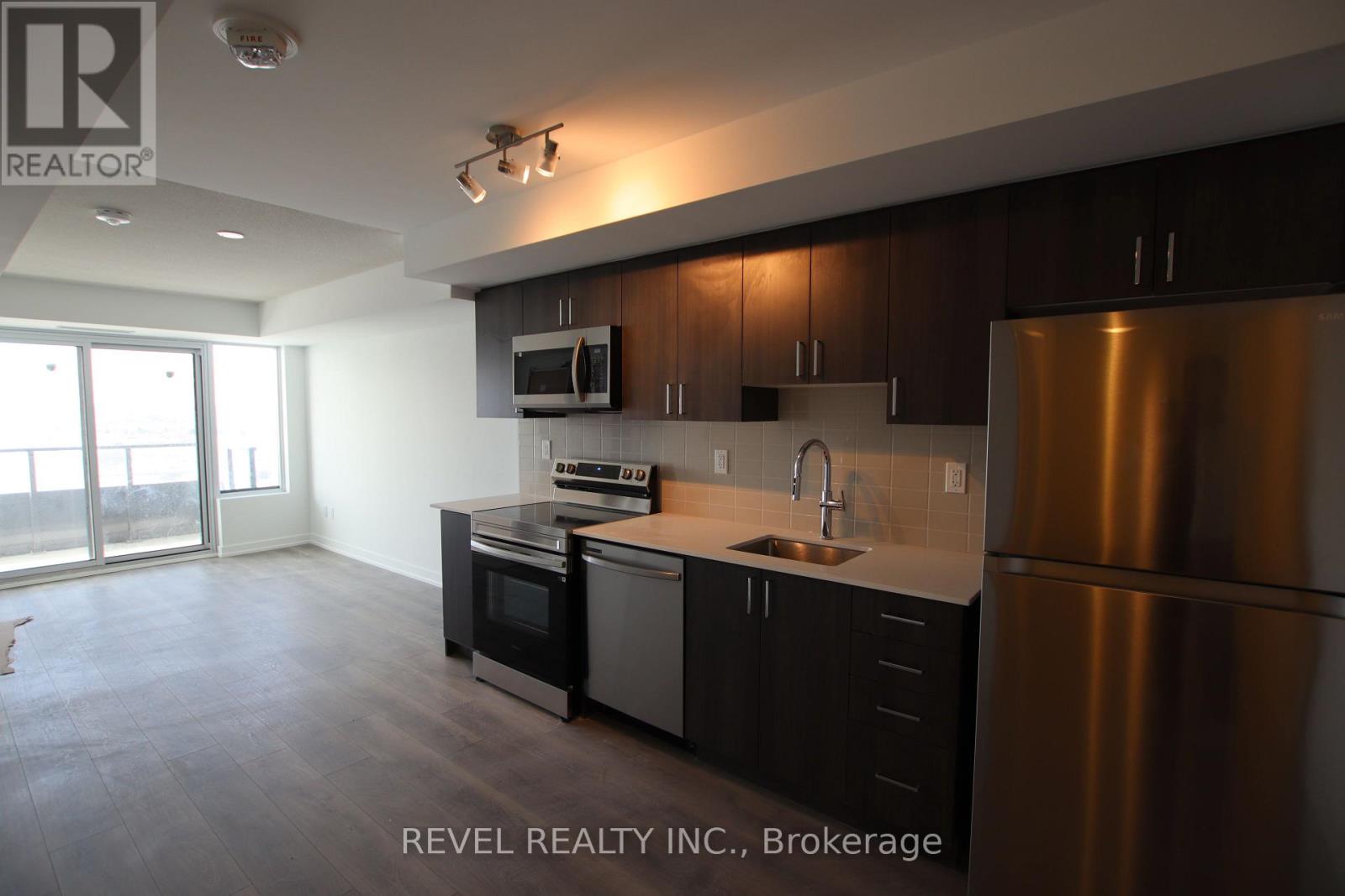 2312 - 1435 Celebration Drive, Pickering, Ontario  L1W 0C4 - Photo 7 - E13145412
