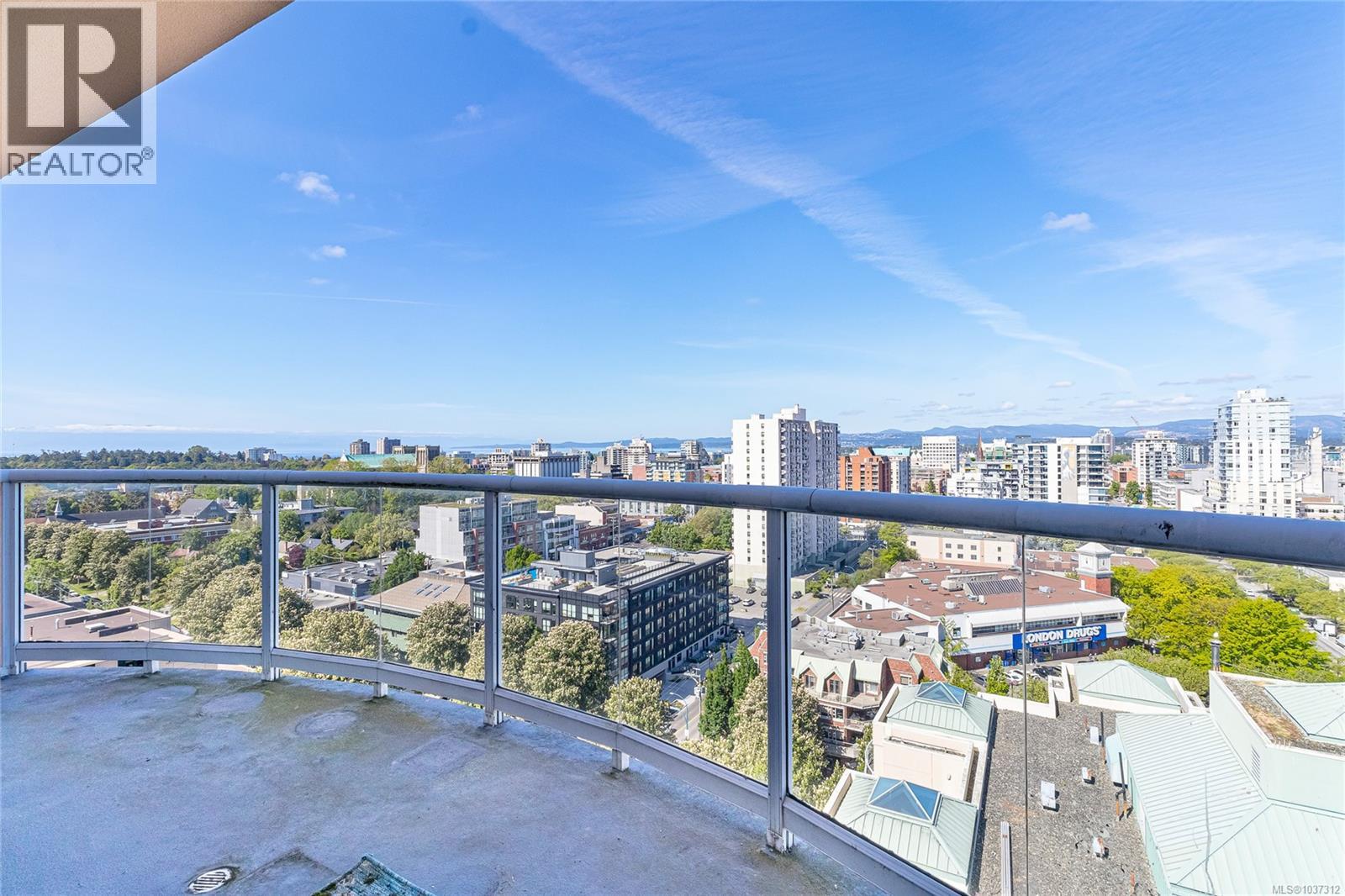 1702 1020 View St, Victoria, British Columbia  V8V 4Y4 - Photo 26 - 1037312