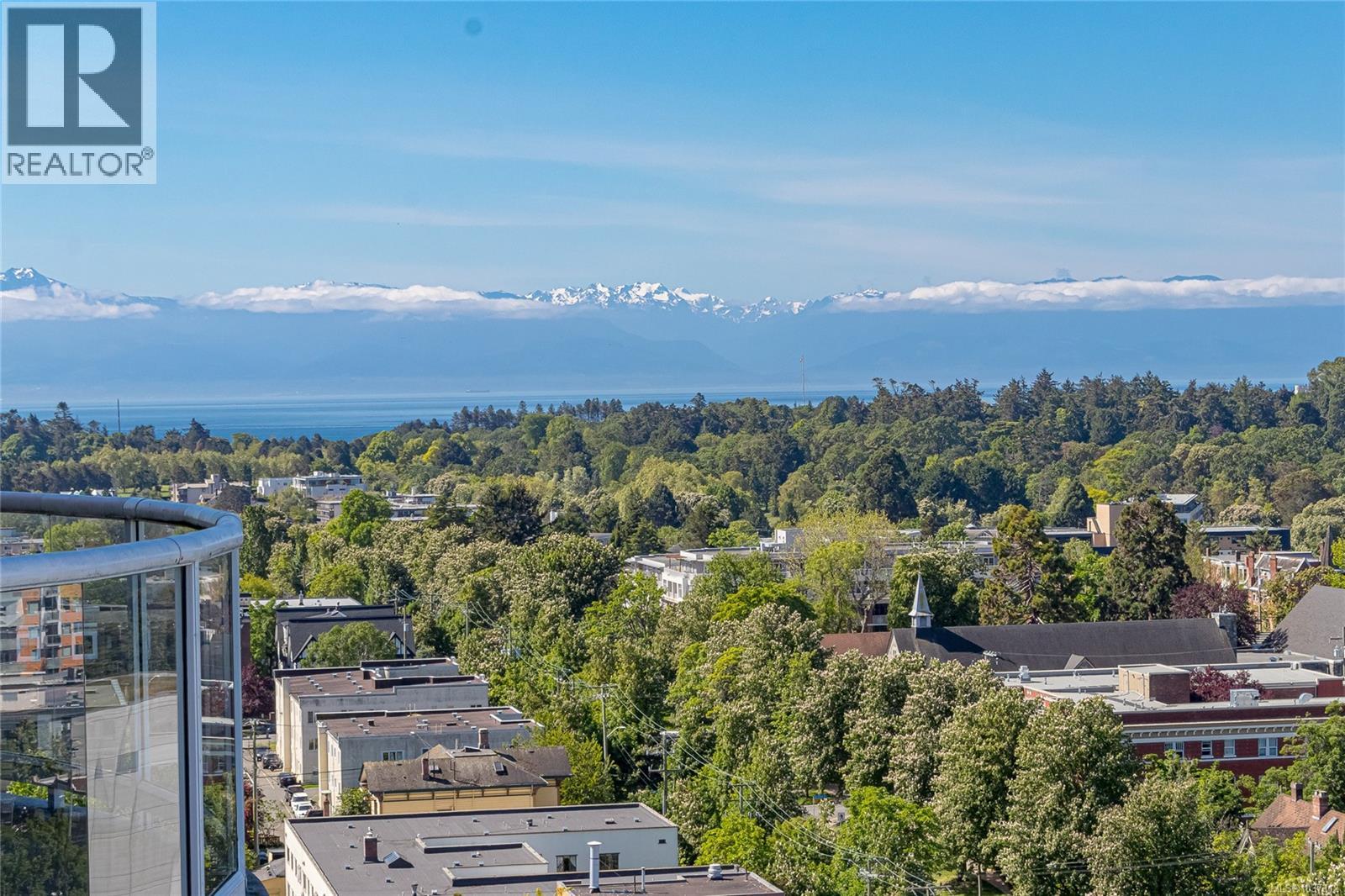 1702 1020 View St, Victoria, British Columbia  V8V 4Y4 - Photo 31 - 1037312