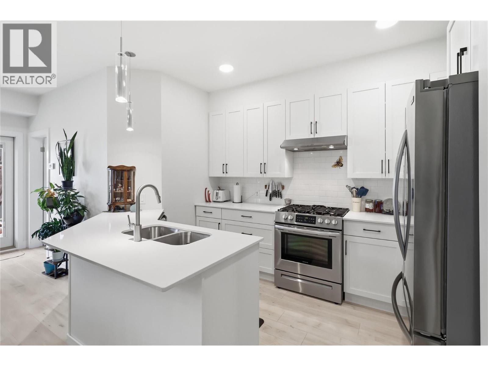 651 Dunes Drive Unit# 209, Kamloops, British Columbia  V2B 8M8 - Photo 6 - 10387899