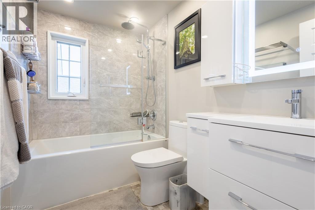 72 Athenia Drive, Stoney Creek, Ontario  L8J 1S8 - Photo 24 - 40831497