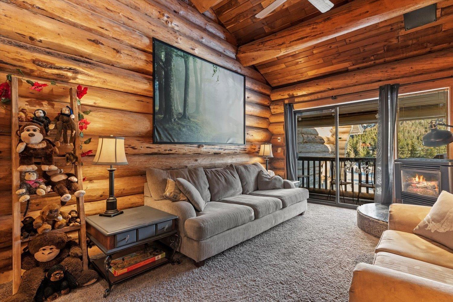 2 20649 EDELWEISS DRIVE, Agassiz, British Columbia